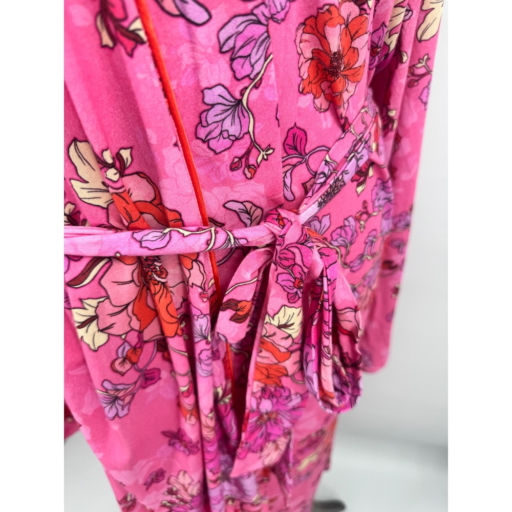 Johnny Was Pink Floral Satin Robe - Picture 16 of 16